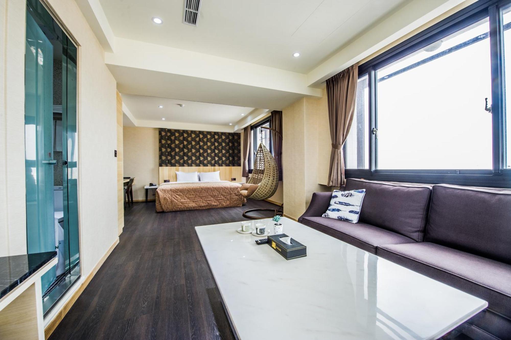 יואנלין Red Hotel מראה חיצוני תמונה