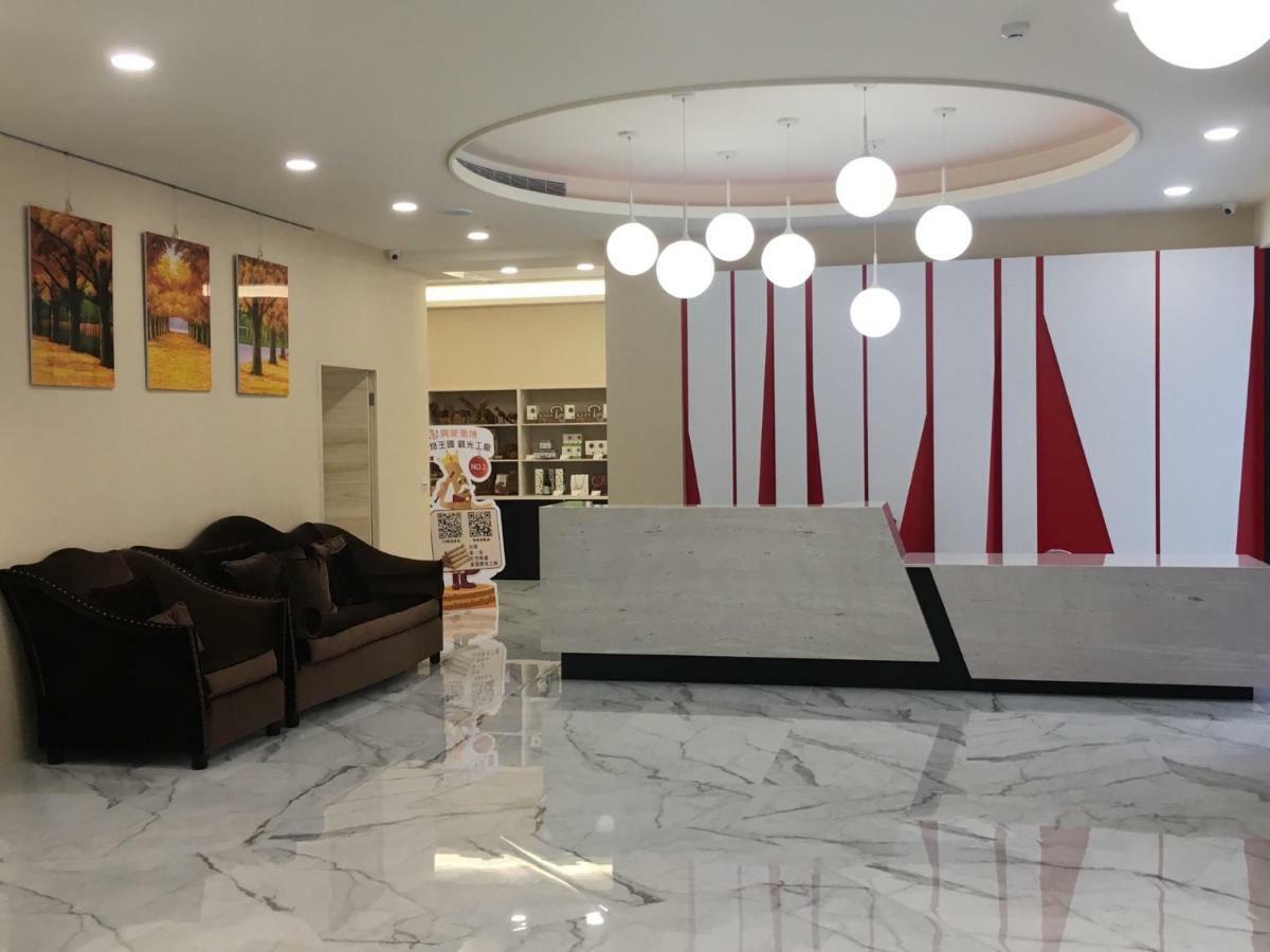 יואנלין Red Hotel מראה חיצוני תמונה